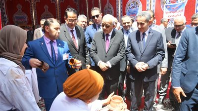 وزير التعليم ومحافظ الغربية يفتتحان
