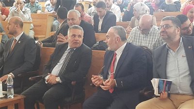 رئيس جامعة السويس يشهد افتتاح منتدي التدريب الأول بكلية التكنولوجيا والتعليم