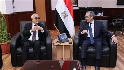 وزيرا الاتصالات والتعليم يبحثان تطوير المنظومة التعليمية باستخدام أدوات التكنولوجيا 
