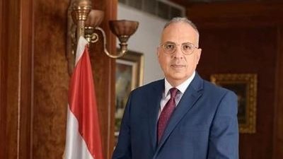  بمناسبة عيد العمال..  وزير الري يتوجه بالتحية لكافة العاملين بالوزارة فى كافة المواقع 