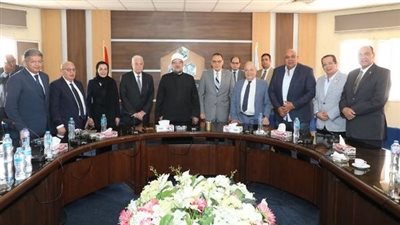 محافظ الشرقية يلتقي وزير الأوقاف و محافظ جنوب سيناء بمقر جمعية المستثمرين بالعاشر من رمضان