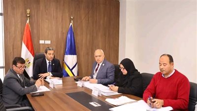 محافظ دمياط يعقد لقاءًا مع المواطنين ويبحث عدد من المطالب والشكاوى 
