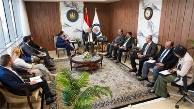  وزارة البترول تبحث مع البنك الأوروبي تعزيز التمويل والاستثمار بقطاعي البترول والتعدين