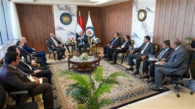 وزير البترول يبحث مع نظيره القبرصي زيادة فرص التعاون في مجالات الطاقة
