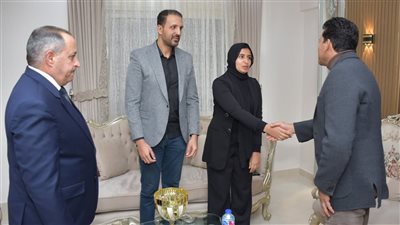 وزير الرياضة ومحافظ بورسعيد يقدمان واجب العزاء في وفاة السباح يوسف محمد 
