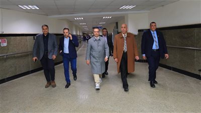 القن يتابع سير العمل ويطمئن علي مستوي الخدمات الطبية بمستشفي كفرالشيخ الجامعي