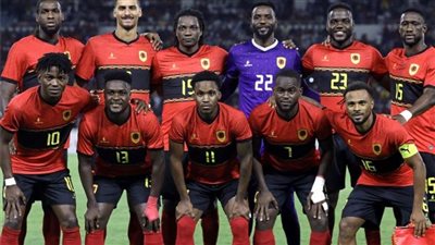جنوب أفريقيا يفوز على أنجولا ويشعل صراع مجموعة مصر في أمم أفريقيا