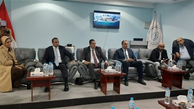 ٣٠ ماكينة جديدة لقسم الغسيل الكلوى بالمجمع الطبي بالسويس