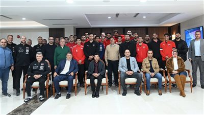 وزير الرياضة يلتقي منتخب مصر لليد قبل المشاركة في بطولة إسبانيا الدولية