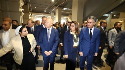 وزيرا التموين والتنمية المحلية يفتتحان سوق ومعرض مستلزمات الأسرة بالسبتية