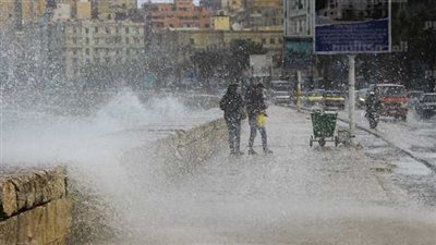 الطقس السيئ يسيطر على البحيرة.. الأرصاد الجوية تحذر من التقلبات