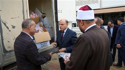 توزيع 2 طن لحوم صكوك أضاحي للأسر الأولى بالرعاية بمراكز كفرالشيخ