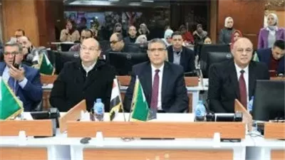  محافظ الجيزة يتابع انتظام فتح لجان جولة إعادة انتخابات مجلس النواب اليوم