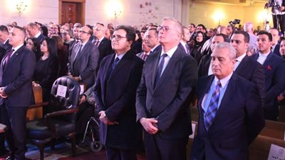 وزير الثقافة يشارك الطائفة الإنجيلية احتفال عيد الميلاد المجيد بكنيسة قصر الدوبارة