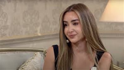 بإطلالة ساحرة.. هنا الزاهد تحتفل بعيد ميلادها وتستعد لسباق دراما رمضان 2026