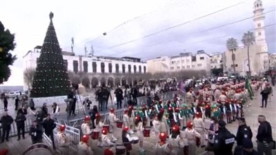 انطلاق احتفالات عيد الميلاد في بيت لحم وسط حضور رسمي وشعبي