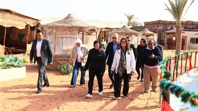 وزيرة التنمية المحلية تتفقد محمية الغابة المتحجرة وتؤكد على تطوير منظومة التذاكر الإلكترونية