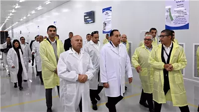  باستثمارات 116 مليون دولار.. مدبولي يفتتح مجمع 