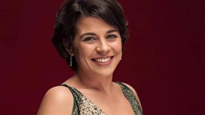 بلاغ من الفنانة منى هلا ضد قائد سيارة اعتدى عليها بأكتوبر