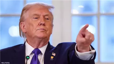 ترامب يهدد بمنع 