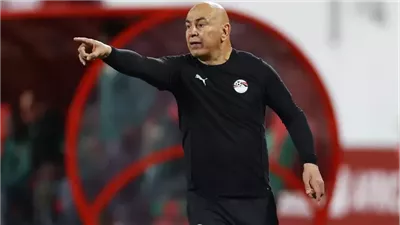منتخب مصر يطير لطنجة لمواجهة السنغال في نصف نهائي 