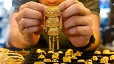 مفاجأة لأول مرة في سعر الذهب عالميًا.. هل يترقب البيانات الأمريكية الحاسمة؟