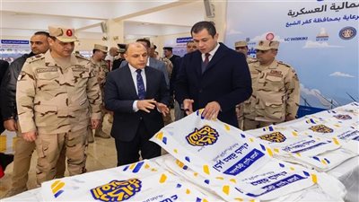 كفر الشيخ والإسكندرية.. حملة بلدك معاك توزع 300 ألف طن مواد غذائية