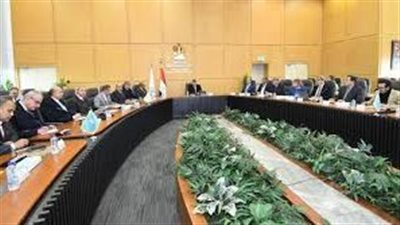  وزير الإسكان يوجه بدخول مشروعات 