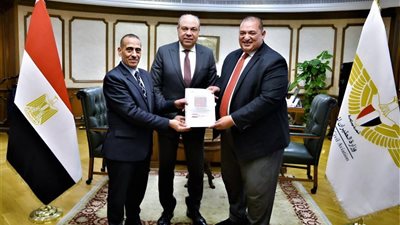 مصر تُقدّم خطة العمل الوطنية لقطاع الطيران حتى 2028 إلى 