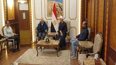قيادات 
