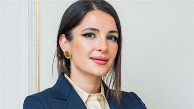بعد ساعة إلا ربع من التحضير.. ابنة أصالة تخطف الأنظار بصوتها في أول تجربة غنائية