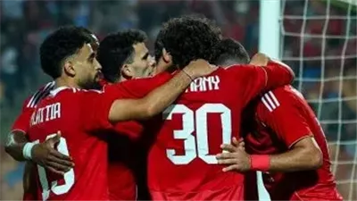 «بو علي جديد».. الأهلي يفتح مفاوضاته لضم المهاجم الجزائري وأسباب غضب الجماهير من الصفقات الحالية