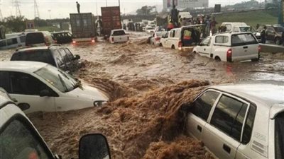 إعلان حالة الكارثة الوطنية في جنوب أفريقيا بعد فيضانات مدمرة