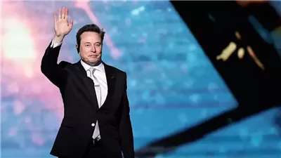 800 مليار دولار.. إيلون ماسك يقترب من رقم تاريخي بدعم 
