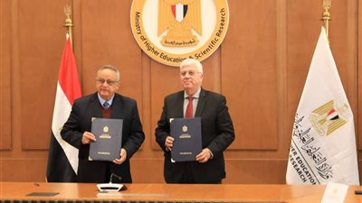 وزير التعليم العالي ومدير مكتبة الإسكندرية يوقعان بروتوكول تعاون لافتتاح «سفارة المعرفة» ببرلين
