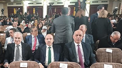 رئيس جامعة كفر الشيخ يشارك في الاحتفالية الرسمية لإطلاق المبادرة الوطنية لدعم الطلاب المتميزين