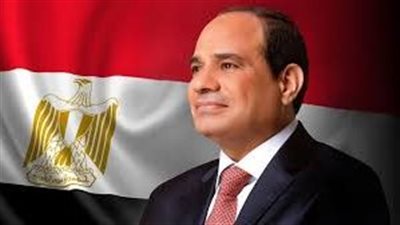 السيسي بدافوس يستعرض فرص الاستثمار بمصر أمام 70 من قادة الأعمال
