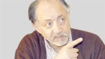 أشرف زكي في الموعد.. كواليس دعم نقابة الممثلين للفنان عبد العزيز مخيون