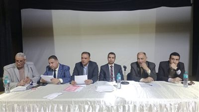  جوده يلتقى برؤساء اللجان والمراقبين الأوائل للثانوية العامة بكفرالشيخ 