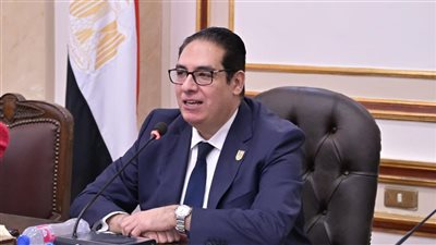 جامعة القاهرة تعلق الدراسة حضورياً الأربعاء والخميس وتستمر 