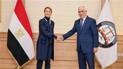 بالتعاون مع اليونسكو.. النائب العام يوجه بتدريب أعضاء النيابة على استخدامات الذكاء الاصطناعي
