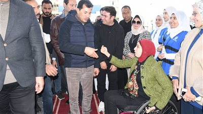 وزير الشباب ومحافظ دمياط يعقدان لقاءً حوارياً مفتوحاً مع القوى الشبابية بمركز الابتكار الشبابي والتعلّم بدمياط الجديدة 