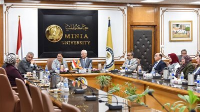 نائب وزير الصحة في المنيا: جهود مكثفة لتحسين المؤشرات السكانية وتعزيز الشراكات المحلية
