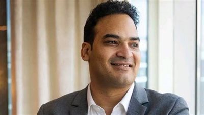 النيابة العامة تنجح في استرداد المتهم أمير الهلالي المعروف بـ«مستريح السيارات»