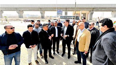 تطوير الطرق في حدائق أكتوبر.. وزير الإسكان يوجه بتعزيز كفاءة المحاور الحيوية