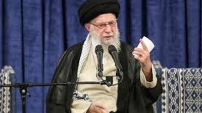 تضارب الأنباء حول مصير المرشد الإيراني علي خامنئي بعد الضربات الجوية الأمريكية‑الإسرائيلية