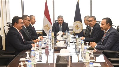 وزير السياحة والآثار يعقد اجتماعاً موسعاً مع أمين عام المجلس الأعلى للآثار ورؤساء القطاعات  لمناقشة خطط عمل وأولويات المرحلة المقبلة