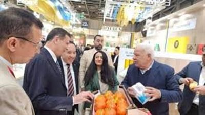من برلين.. وزير الزراعة يفتتح الجناح المصري بأكبر معرض عالمي للحاصلات