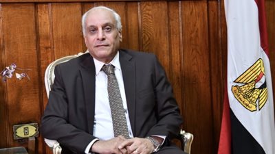 الضغط الشعبي العفوي.. المستشار علي الهواري يكشف حدود تأثير المجتمع على القضاء