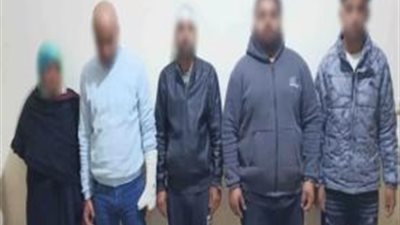 تراشق بالحجارة بالإسماعيلية.. ضبط طرفي مشاجرة بين جارين وإصابات بالجروح